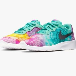 Nike Tanjun Tye Dye Print Tropical Twist Shoes